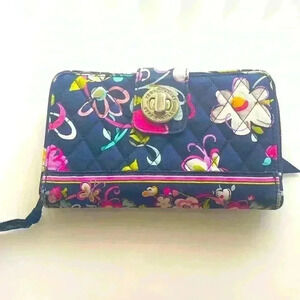 Vera Bradley turn lock front quilted large wallet